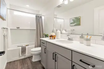 Upstairs full bedroom