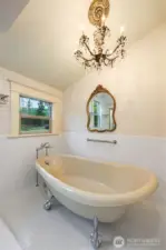 Relax in this elegant and beautiful bathtub.