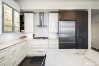 Epicurean delights await...