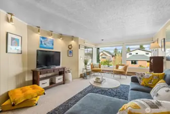 Upper Unit - Living Room