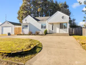 Front of House and Circular driveway