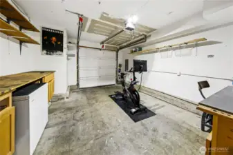 Oversized one car garage