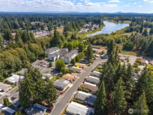 The home is located close to the club house and entrance making you commute to all the fun activities very short.