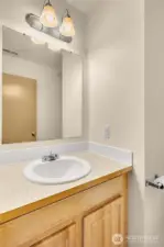 Powder bath on Main Level