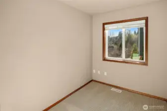 Studio located near Primary Suite.