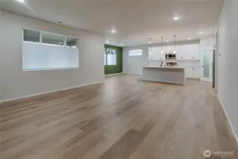 Photos of a previously built Rainier plan. SOme upgrades may appear that are no longer available.