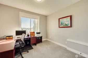 Office/bedroom
