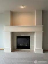 Mantle around gas fireplace