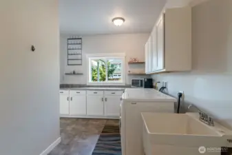 Large Mud/Laundry Room Off Of Garage