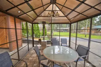 METAL GAZEBO ON THE LOT
