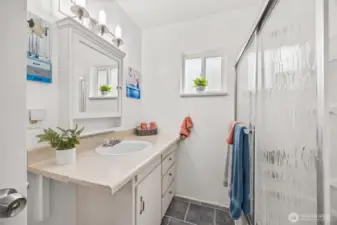 Main bathroom