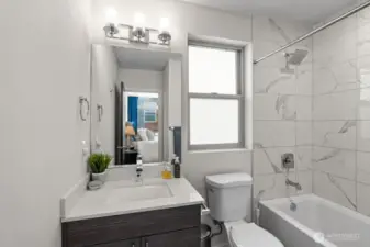 Primary bath, en suite.