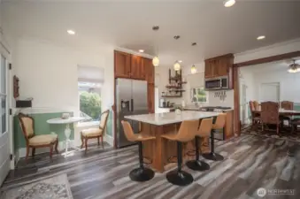 Open kitchen
