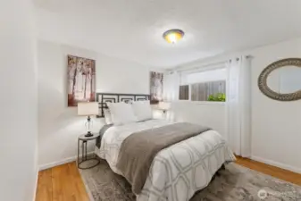 1 of 3 guest bedrooms.