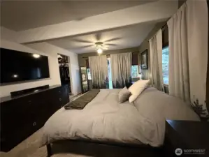 Spacious primary bedroom