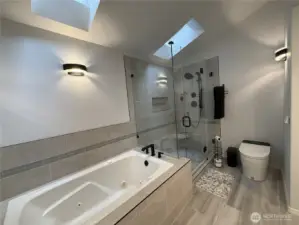 Primary bath with new bidet.