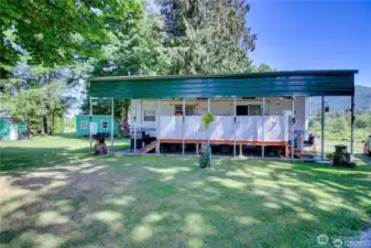 Park Model Trailer goes with property