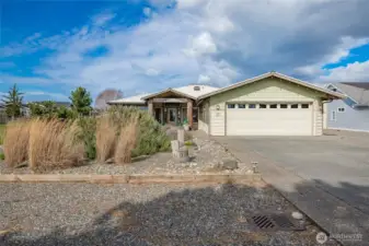 Located on beautiful Kwann Lake and directly across from Saltwater beaches and Bay offering sunrise Saltwater views and sunset fresh water Vistas
