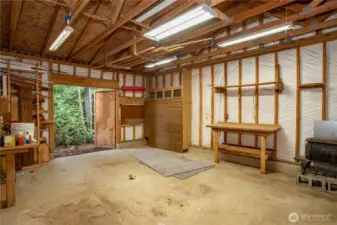 Shop in 2 Car Garage View2