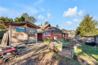 This home has room for all your gardening ideas!