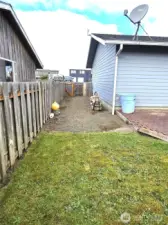 fenced back yard entrance