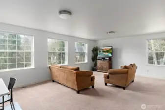 Generous sized bonus room count be used as a second primary suite, 4th bedroom, or media room/craft room.
