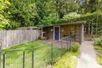 Indoor, outdoor, and covered/enclosed outdoor space for your feathered and furry friends.