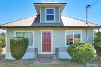 Very inviting entrance