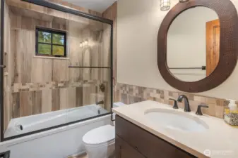 Full Hallway Bath