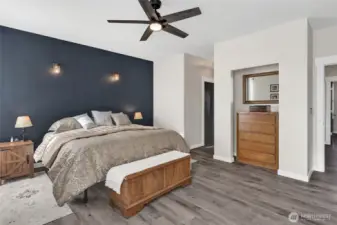 Head down the hallway to access the walk in closet and spa-inspired shoreside en suite; an oasis filled with light and serene luxury...