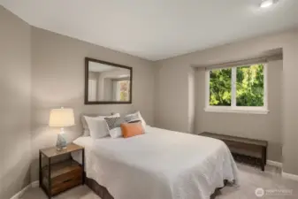 Spacious 2nd bedroom