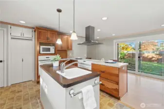 Slider Off The Kitchen To Access Large Back Yard