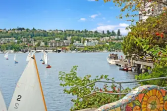 Take a short stroll and experience the magnificent Lake Union waterfront with an abundance of parks, restaurants and outdoor activities