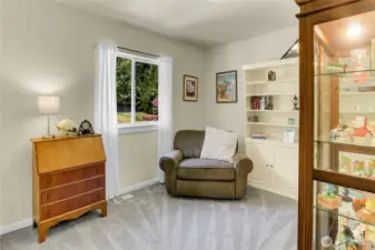 Second bedroom