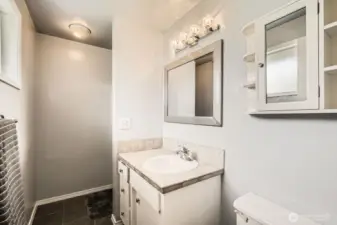 Primary bath.