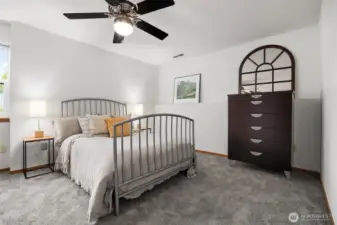 Forth bedroom downstairs