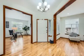Office or #6 bedroom