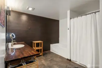 5pc Primary bath