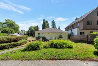 French drain to the right of the house runs along North boundary