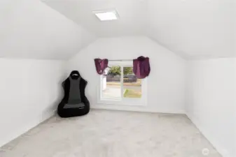 Upper Bedroom