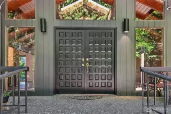 Grand entry, just like the good ol'days. Most charming entrance.