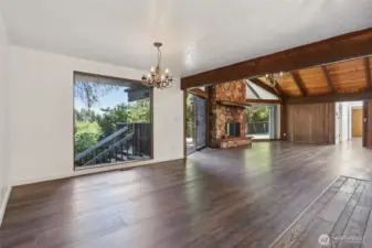 The home has very large windows to really enjoy the nature and  bring the natural light in side....full moon? Shooting starts?