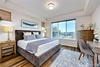 Primary bedroom on main