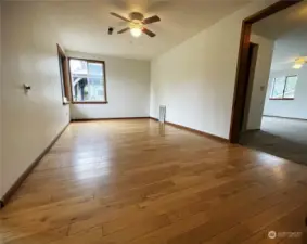 Walking into dining room with family / rec room to right