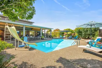 The backyard is so private. Imagine the fun you will have out here!