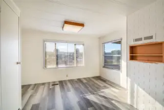 Eat- in Dining room, Kitchen