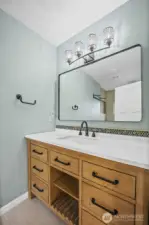 Top Unit Bathroom