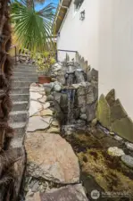 Side-yard waterfall feature