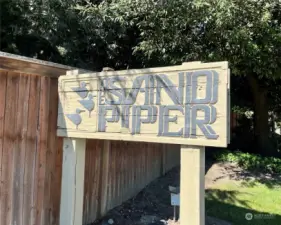 The Sand Piper is a wonderful complex in a wonderful location.  Burke-Gilman Trail is on one side, on the other is Magnuson Park with many services, off leash dog park, access to Lake Washington and places to roam.