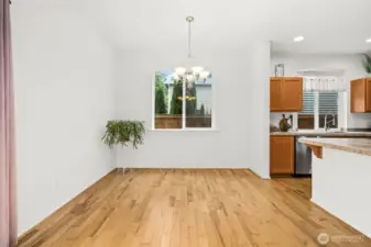 Light and bright open concept dining area